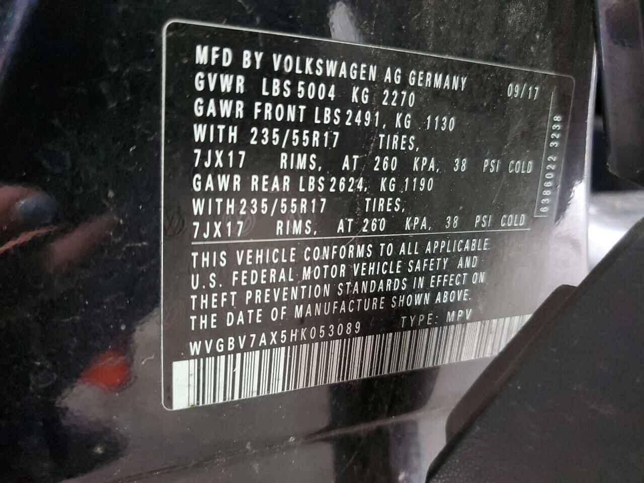 WVGBV7AX5HK053089 - 2017 Volkswagen Tiguan, S