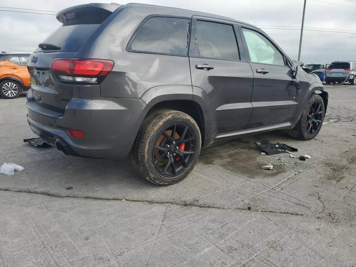 1C4RJFDJ0KC593550 - 2019 Jeep grand cherokee