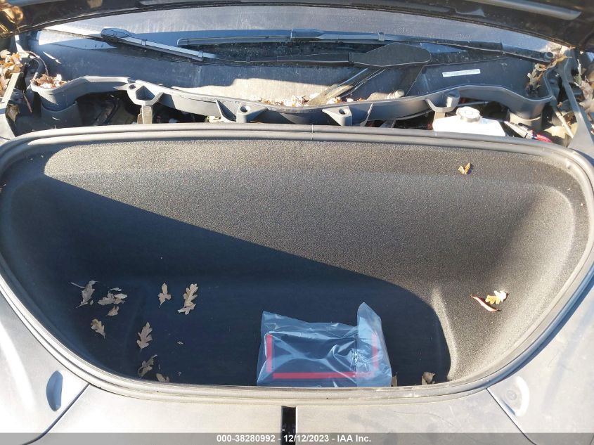 1VWBA7A31JC004496