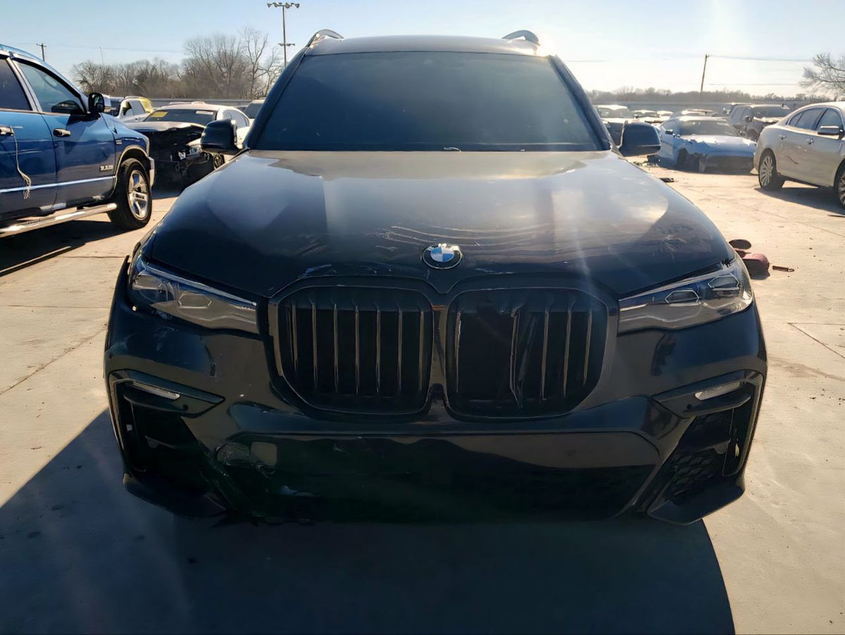 5UXCW2C04N9M75073 - 2022 BMW X7 Xdrive40I