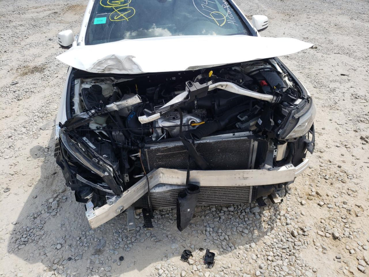 WDDSJ4EB6JN672971 - 2018 Mercedes-benz cla-class