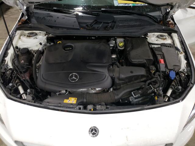 WDDSJ4GB3JN638483 - 2018 Mercedes-benz cla-class
