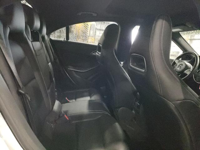 WDDSJ4GB3JN638483 - 2018 Mercedes-benz cla-class