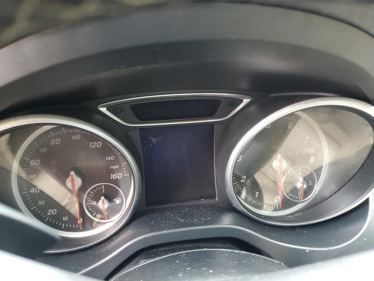 WDDSJ4GB9KN727783 - 2019 Mercedes-benz cla-class