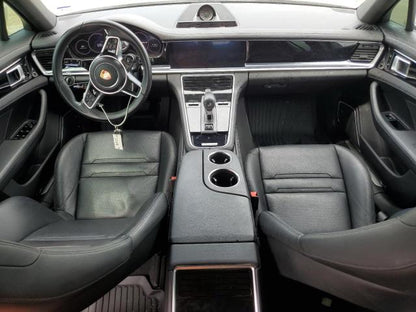 WP0CA2A73JL181161 - 2018 Porsche panamera