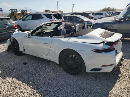 WP0CB2A94JS147492 - 2018 Porsche 911