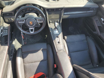 WP0CB2A94JS147492 - 2018 Porsche 911