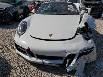 WP0CB2A94JS147492 - 2018 Porsche 911