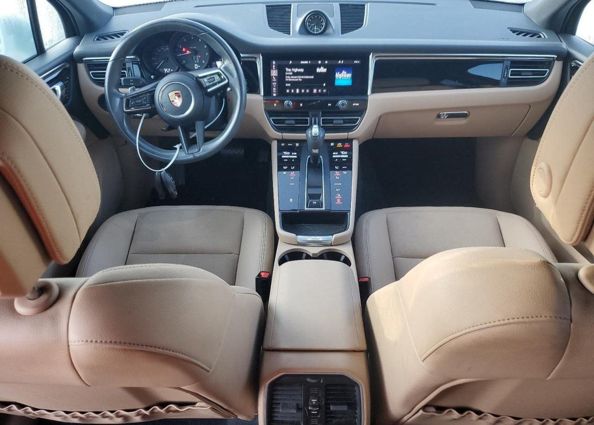 WP1AA2A53PLB09860 - 2022 Porsche Macan