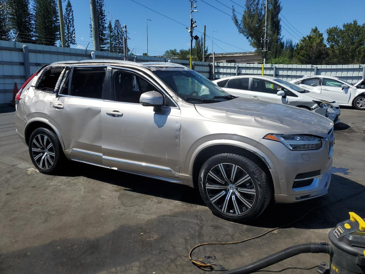 YV4062PE6R1157046 - 2024 Volvo xc90