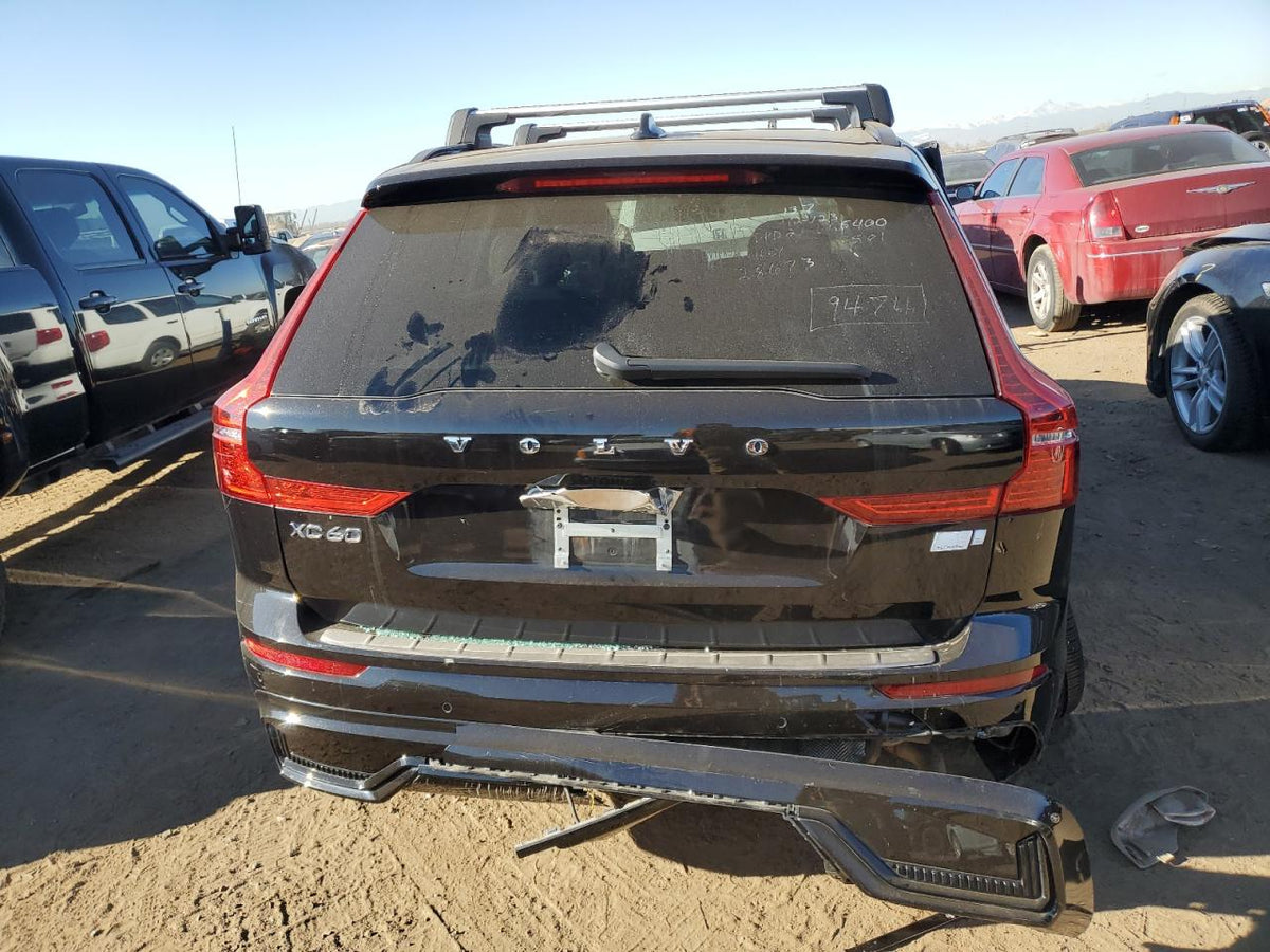 YV4BR0DM8N1945501 - 2022 Volvo xc60 t8 re