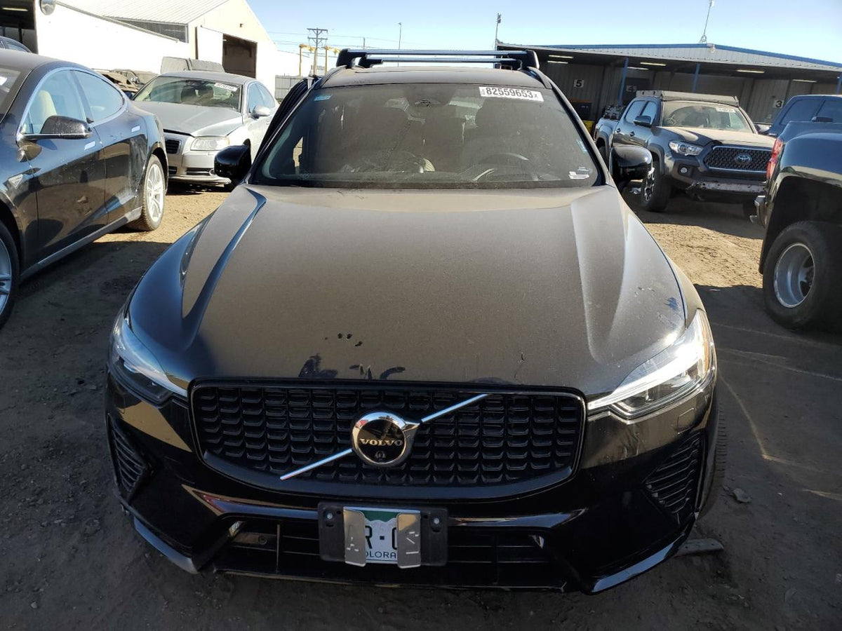 YV4BR0DM8N1945501 - 2022 Volvo xc60 t8 re