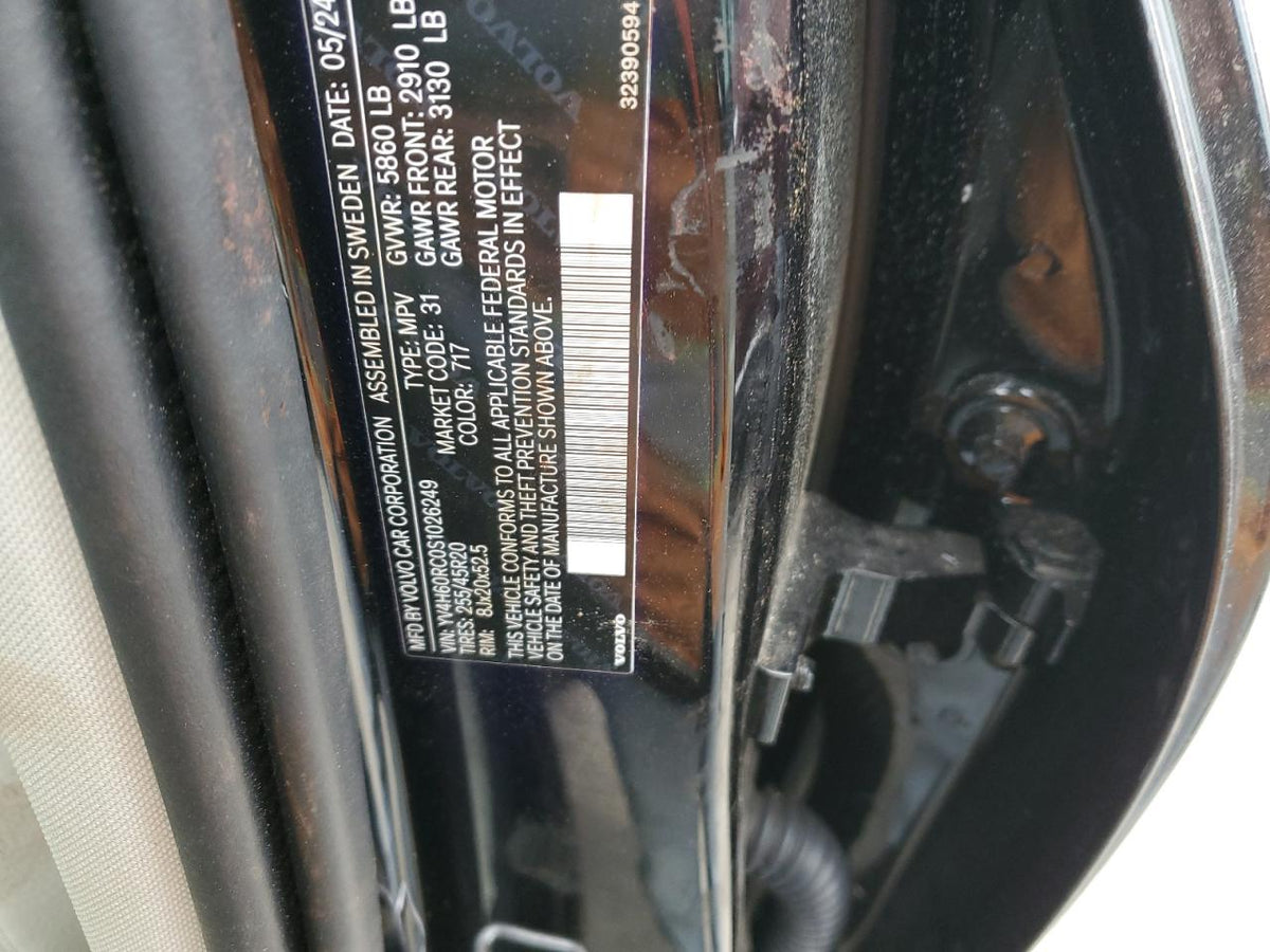 YV4H60RC0S1026249 - 2025 Volvo xc60 plus